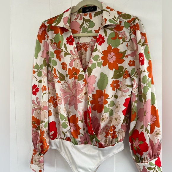 Fab’rik Fabrik Ivory Floral Print Long Sleeve Bodysuit Blouse Size Large - Picture 2 of 16